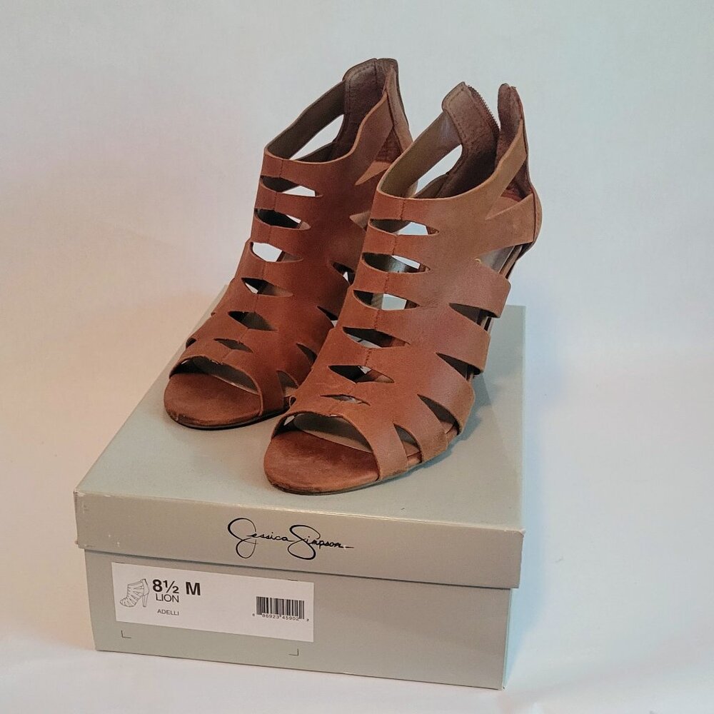 Jessica Simpson Lion Adelli Heel Size 8.5M